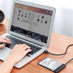 გარე ვინჩესტერის ქეისი - Ugreen CM321 USB 3.0 To 2.5 Inch